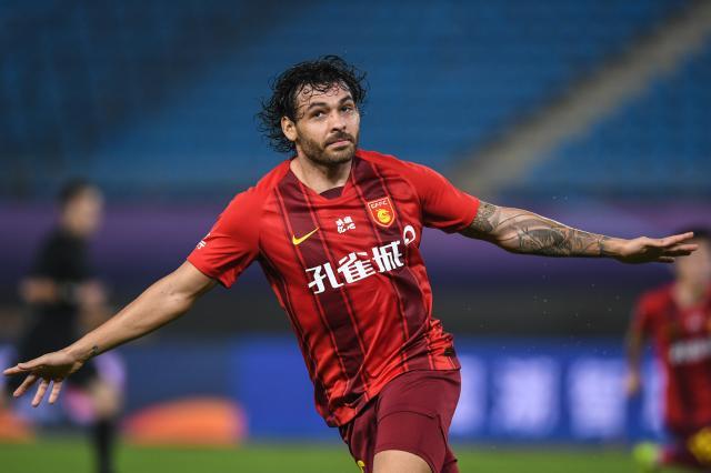 manbetx-没隔阂没意见关系很好!卡帅谈高拉特阿兰外租原因